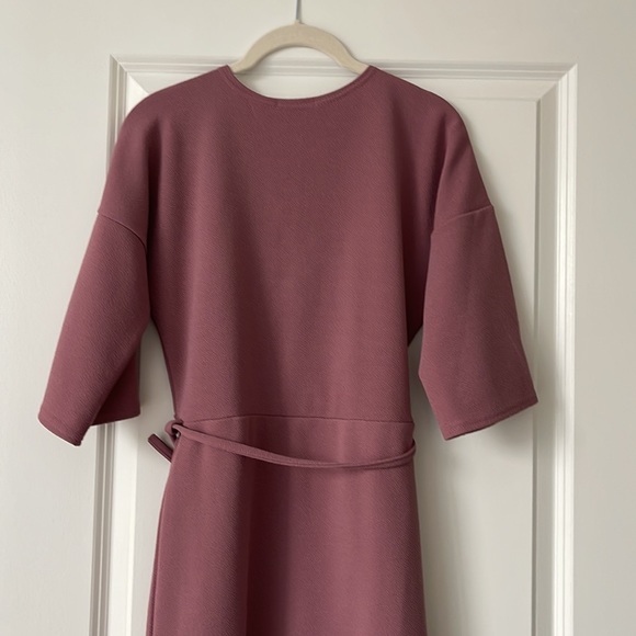 Boohoo dress - Picture 4 of 4